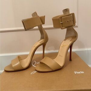 Louboutin Blade Runana nude 100 size 36
